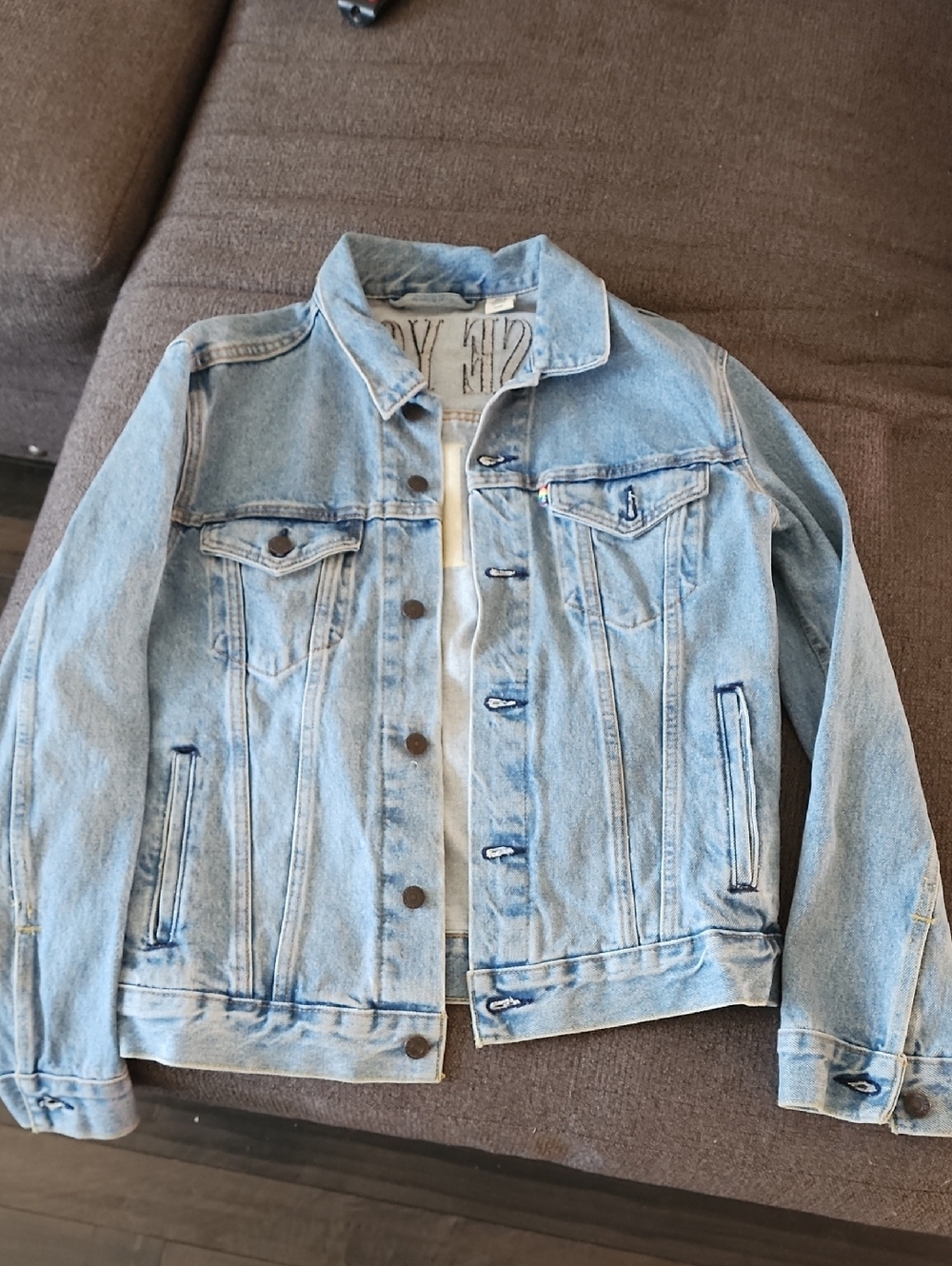 Aunthentic Levi's Use Your Voice Denim Jacket